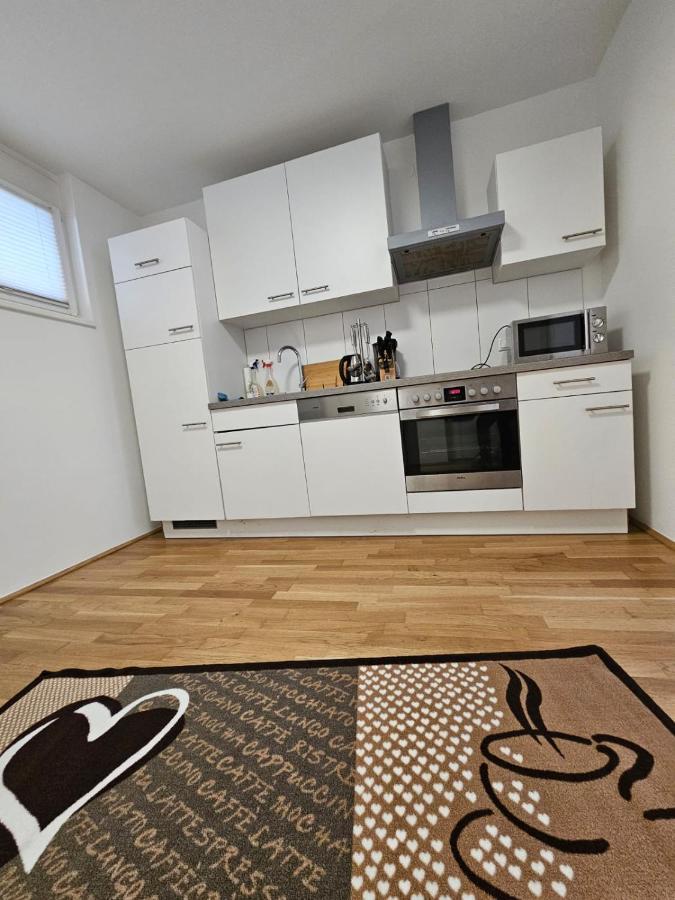 Stylish Apartment In Innsbruck + 1 Parking Spot Екстер'єр фото