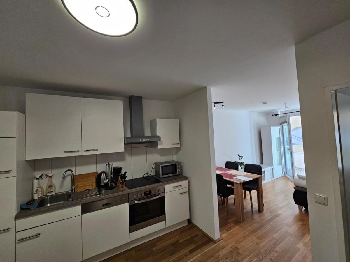 Stylish Apartment In Innsbruck + 1 Parking Spot Екстер'єр фото